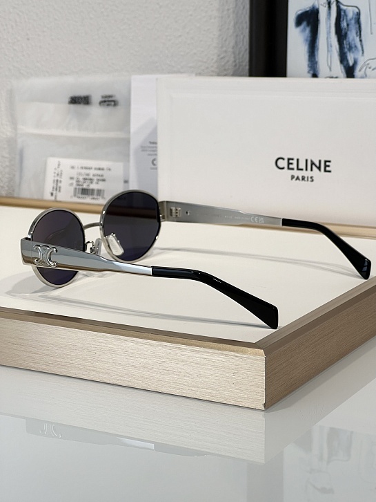 Солнцезащитные очки Celine Triomphe