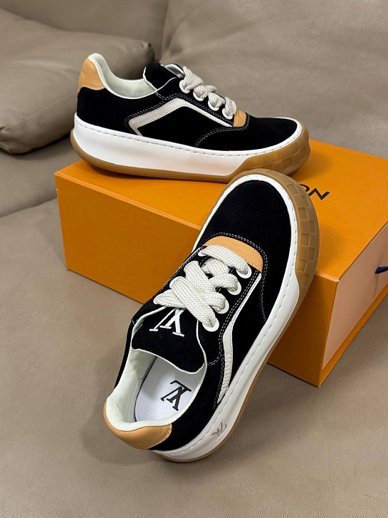 Женские кроссовки Louis Vuitton Tilted premium