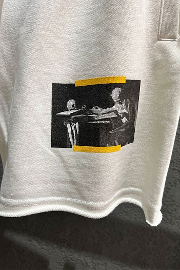 Белые мужские шорты Off-White Caravaggio print   