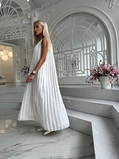Женское платье Maison Margiela с открытыми плечами   