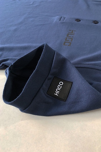 Мужское тёмно-синее поло Hugo Boss   