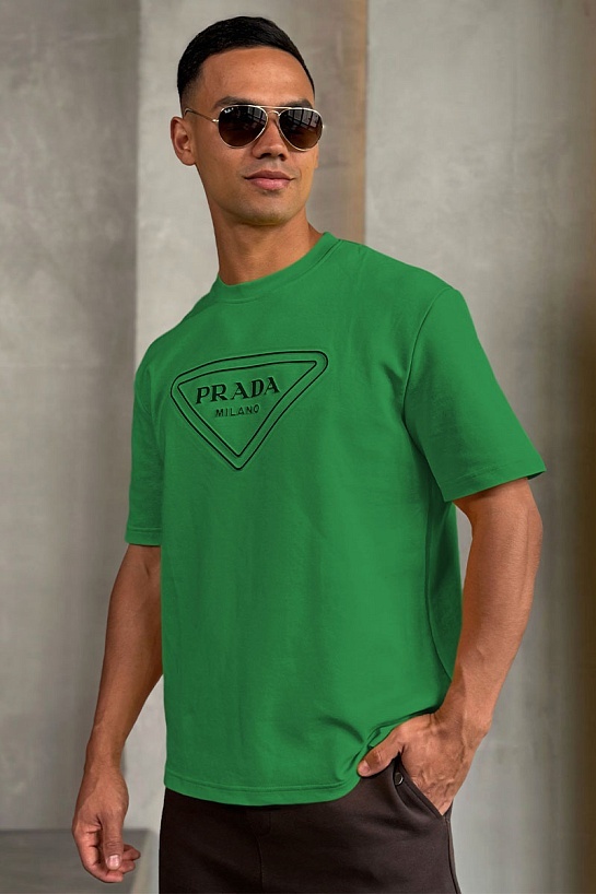 Зелёная оверсайз футболка Prada Milano logo