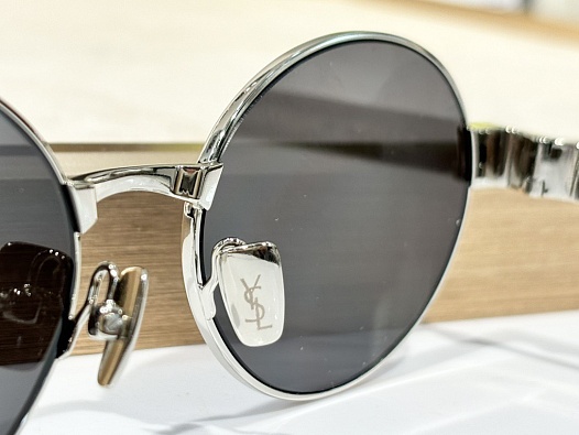 Солнцезащитные очки Yves Saint Laurent Eyewear   
