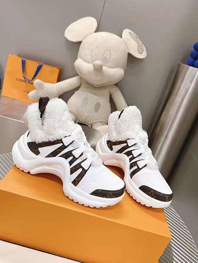 Женские кожаные кроссовки с мехом Louis Vuitton Archlight   