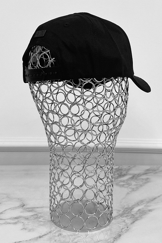 Бейсболка чёрного цвета Armani Exchange embroidered-logo