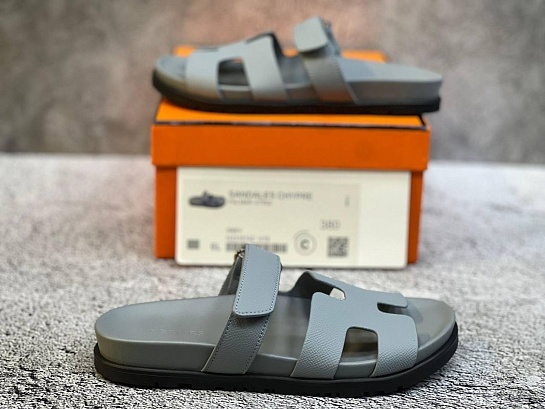 Женские кожаные сандалии Hermes Chypre - Grey