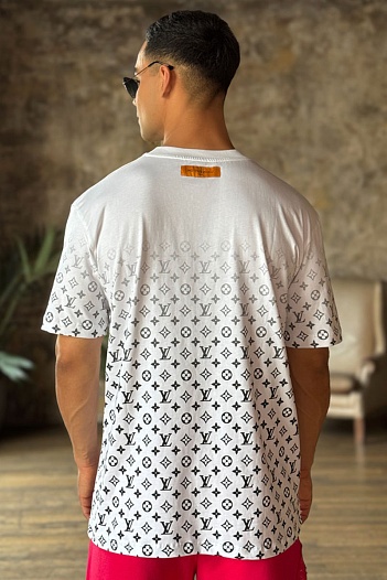 Белая мужская футболка Louis Vuitton Monogram Gradient   
