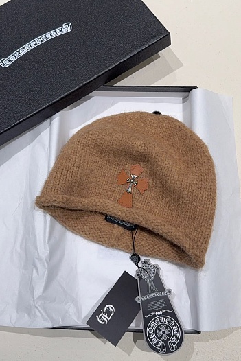 Шапка бежевого цвета Chrome Hearts   