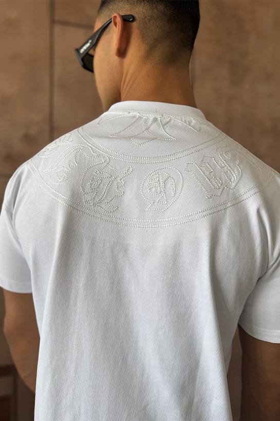 Белая оверсайз футболка Gothic logo