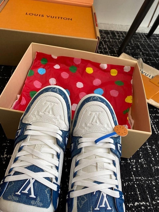 Женские кожаные кроссовки Louis Vuitton Trainer Monogram premium