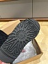 Женские сапоги UGG Classic Sweater Letter - Black