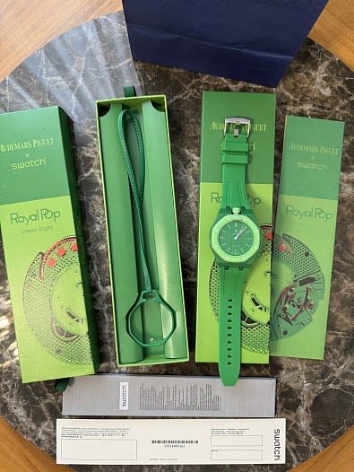 Часы Audemars Piguet × Swatch Royal Pop Green Eight premium   