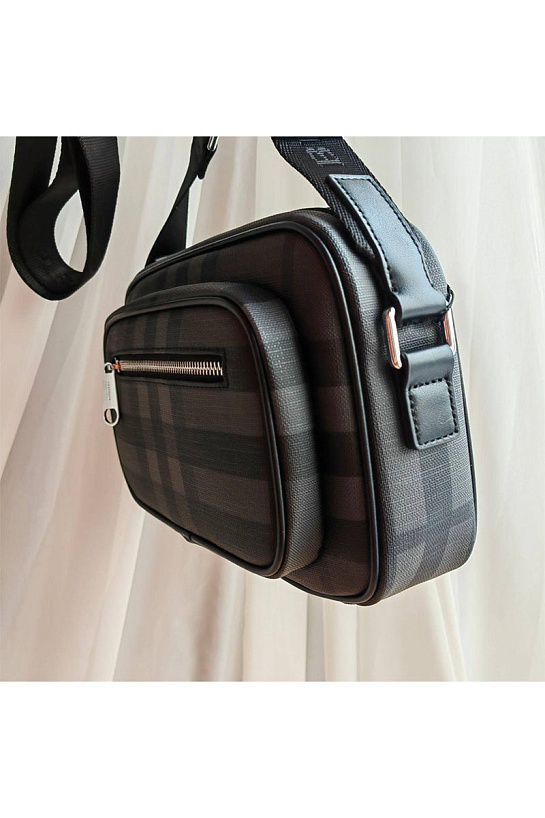 Кожаная сумка Burberry Paddy 23x17 см