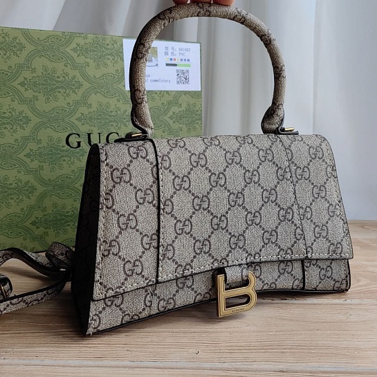 Сумка Gucci x Balenciaga Hourglass Hacker Aria Supreme 23x13 см