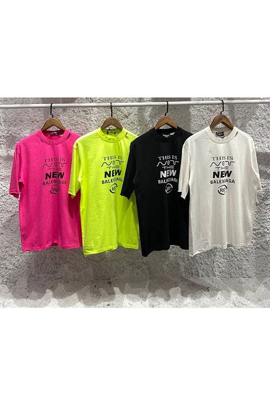 Чёрная оверсайз футболка Balenciaga с рваной отделкой