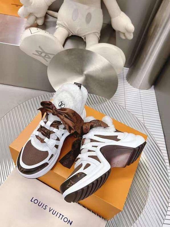 Женские кожаные кроссовки с мехом Louis Vuitton Archlight