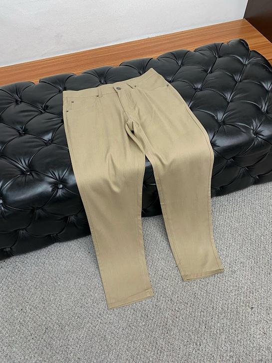 Джинсы бежевого цвета Loro Piana Premium