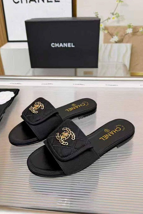 Женские кожаные шлёпанцы Chanel premium