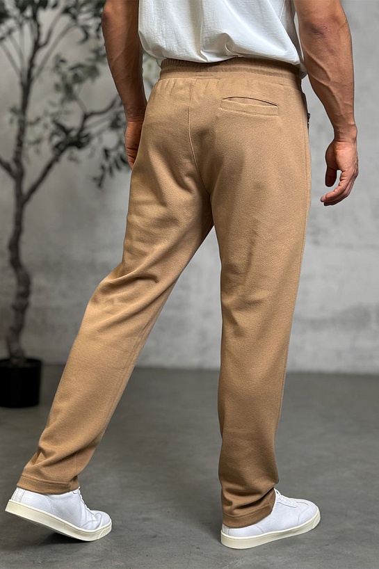 Спортивные штаны Kiton бежевого цвета