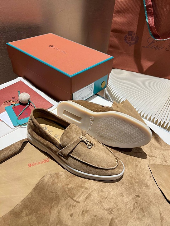 Женские замшевые лоферы Loro Piana Summer Charms Walk premium