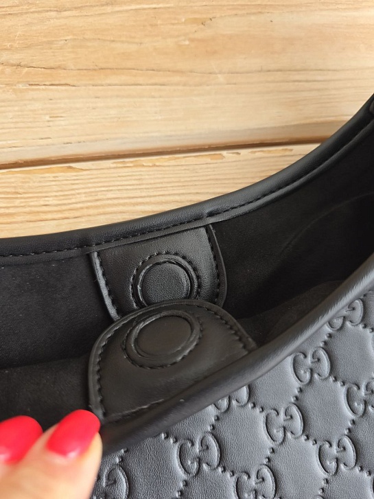 Кожаная сумка Gucci GG Guccissima 42x36 см