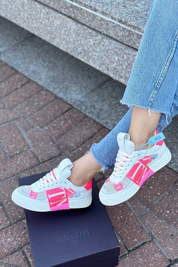Женские комбинированные кроссовки Valentino "VLTN" - White / Pink   