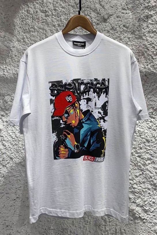 Белая оверсайз футболка Balenciaga