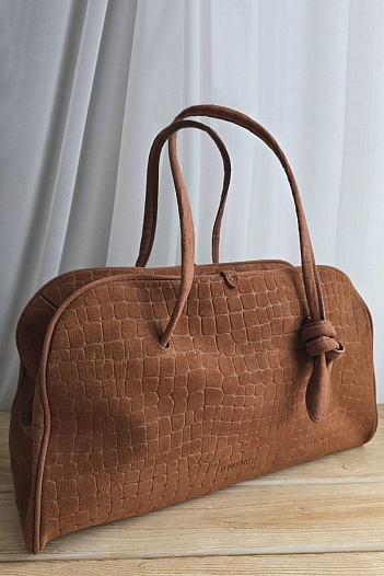 Замшевая сумка Jacquemus The Turismo Soft 38x23 см   