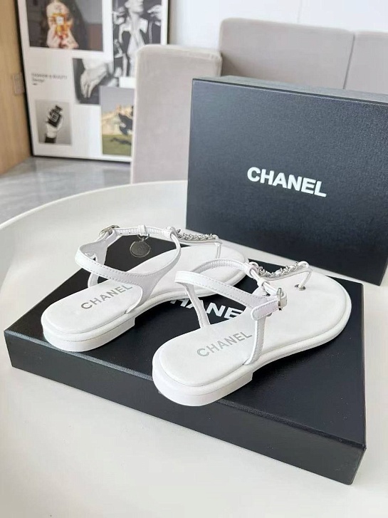 Женские кожаные сандалии Chanel Classic Flap Premium - White