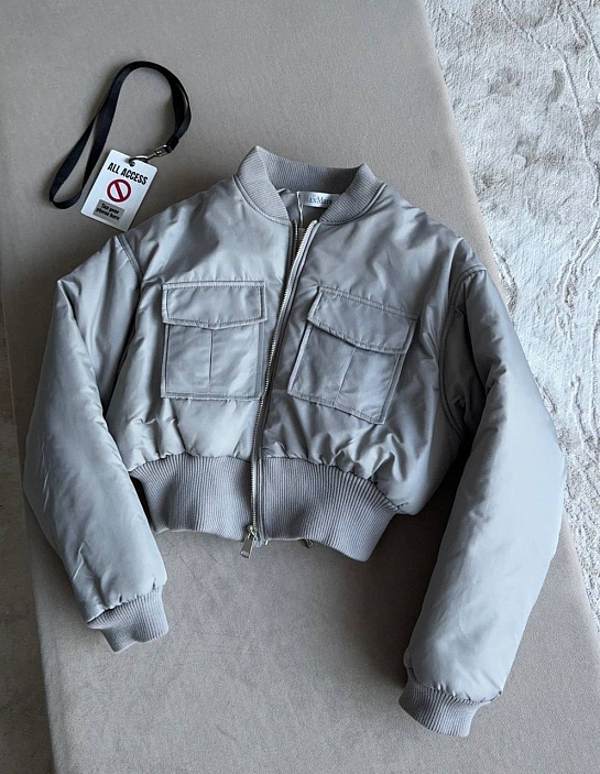 Женский бомбер Max Mara серого цвета