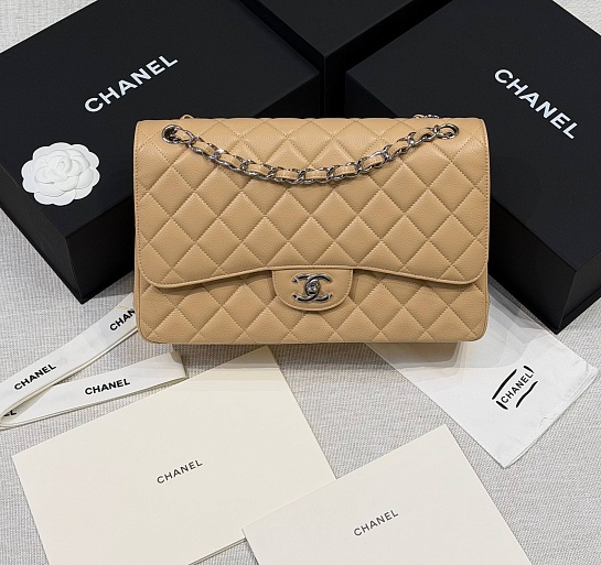 Кожаная сумка Chanel Classic Flap premium 30x20x9 см (8 расцветок)