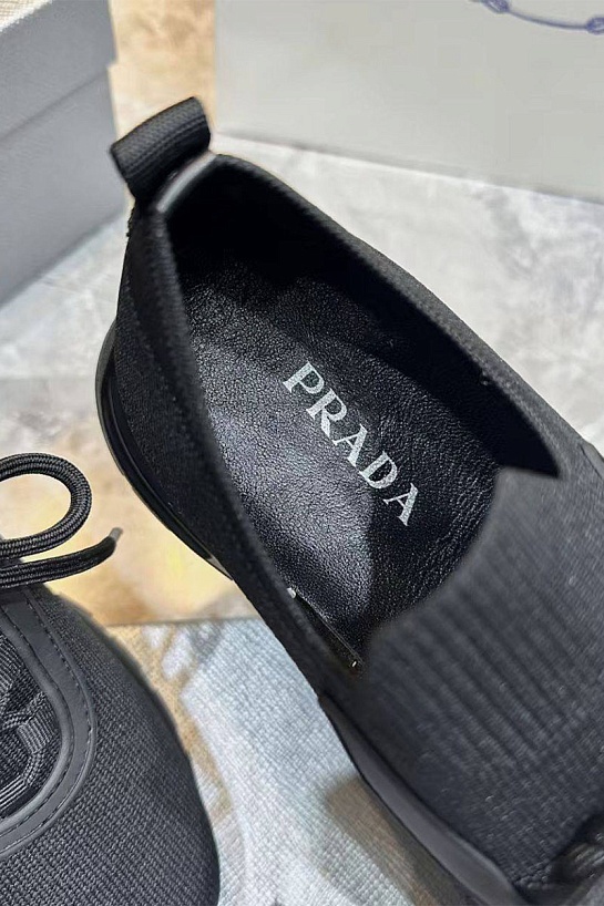 Мужские текстильные кроссовки Prada