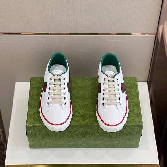 Мужские белые кроссовки Gucci