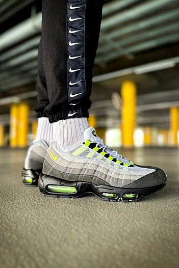 Кроссовки Nike Air Max 95 "Neon"   