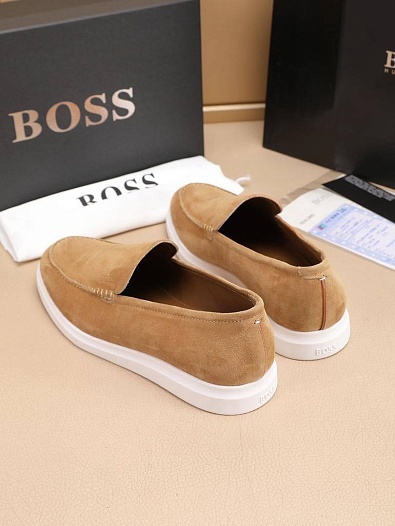 Замшевые лоферы Hugo Boss embossed logo - Beige   