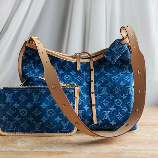 Женская сумка-хобо Louis Vuitton Carry All MM 29x24 см