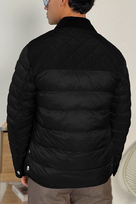 Чёрная пуховая куртка Burberry London England logo-patch
