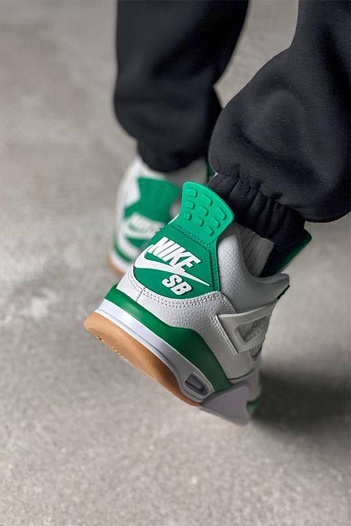 Кроссовки Nike Air Jordan 4 SB "Pine Green"   