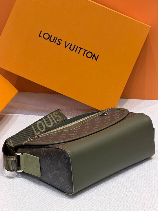 Кожаная сумка Louis Vuitton Courrier Messenger 37x27x12 см