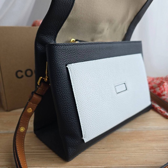 Кожаная сумка Coccinelle Dorian Tricolor 24x16 см