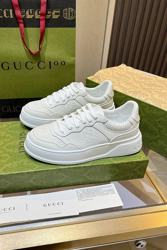 Женские кроссовки Gucci Chunky B Premium - White