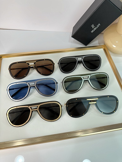 Солнцезащитные очки Hublot Polarised - Gold / Black   