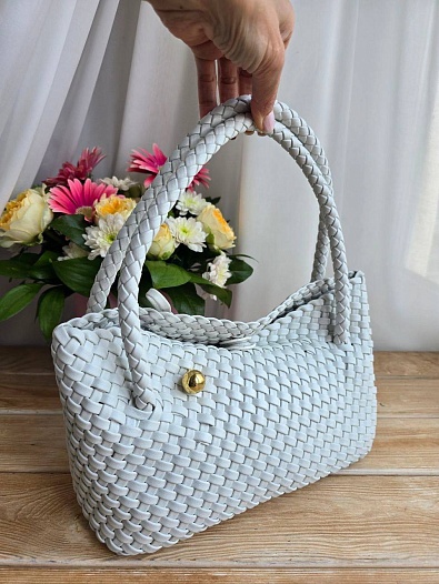 Кожаная сумка Bottega Veneta intrecciato 30x14 см   