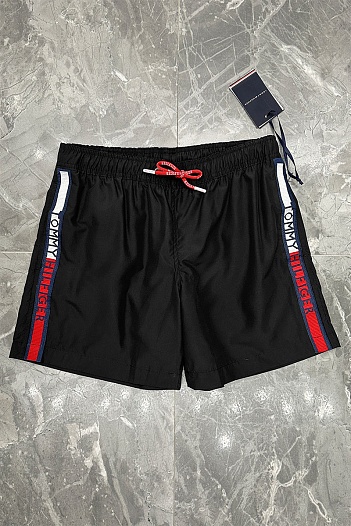 Шорты чёрного цвета Tommy Hilfiger taped logo   