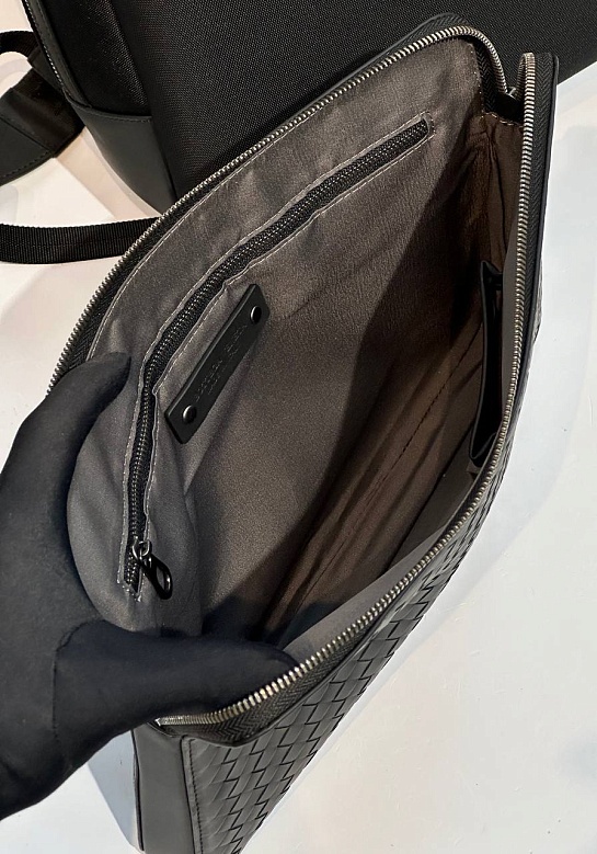 Черный рюкзак Bottega Veneta premium 36x25x15 см