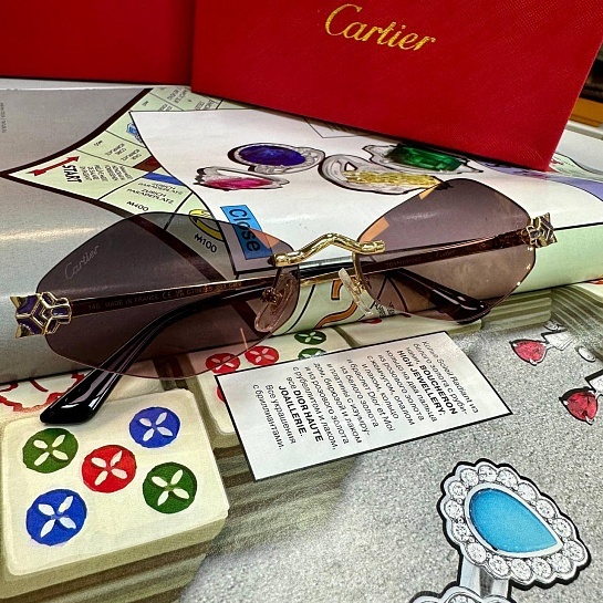 Солнцезащитные очки Cartier Panthere