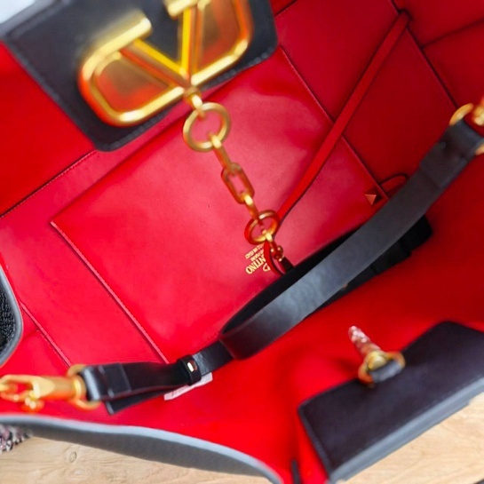 Женская сумка Valentino V Logo Escape 40x25 см