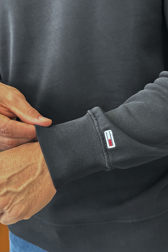 Чёрный свитшот Tommy Hilfiger logo-print