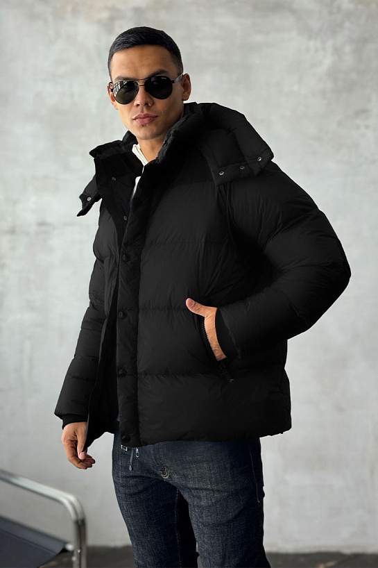 Чёрный пуховик Burberry London England logo-patch