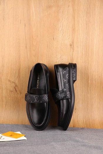 Кожаные лоферы Louis Vuitton Monogram - Black   